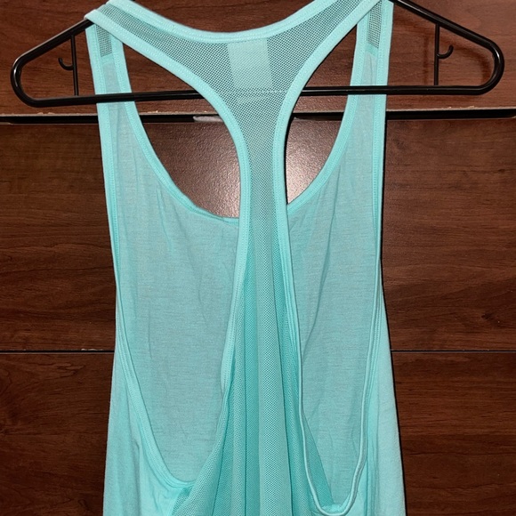Nike tank top - Picture 2 of 3